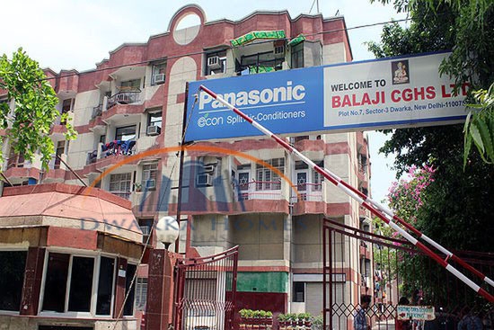 3 bhk flat for sale in CGHS Shree Balaji Apartment Sector 6 Dwarka, Delhi